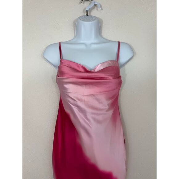 Fashion Nova Harley Satin Midi Dress Pink XS NWT - Picture 4 of 8